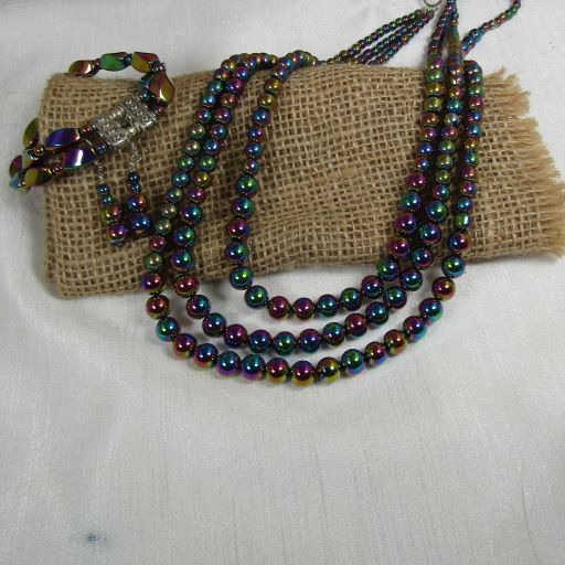 Necklaces & Earrings designers set 