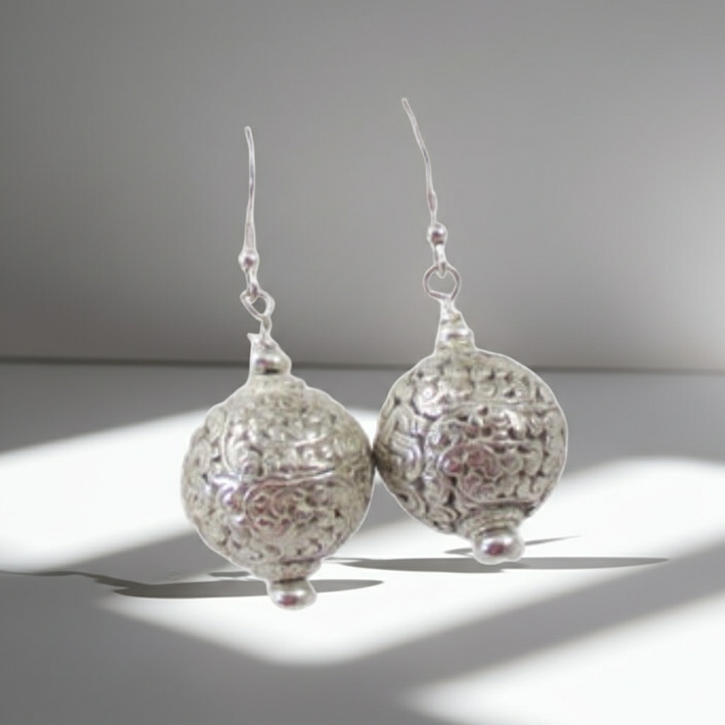 Endless Knot Thia Silver Drop Earrings