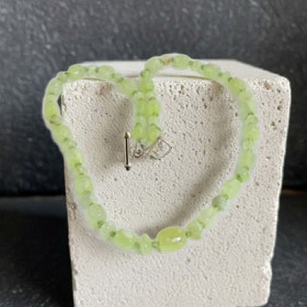 Handmade Sun Jade Designer Cut Gemstone Bead Necklace