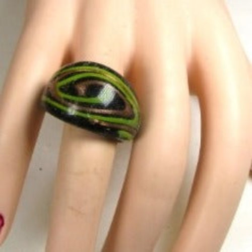 Fashion Statement Ring Size 8 1/2  Black & Green Swirled  Glass