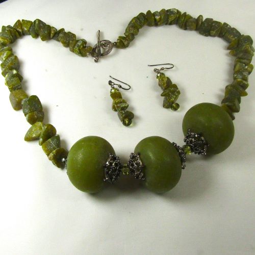 Big Bold Afghan Jade Large Bead  Necklace and Earrings