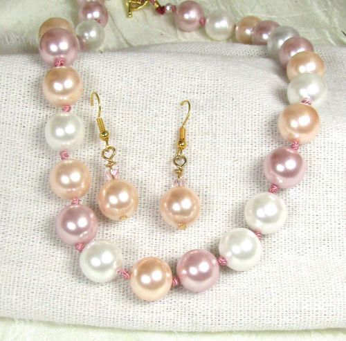 New Pearl Necklace ^ Earrings