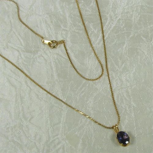 Delicate Purple Gemstone Pendant Necklave