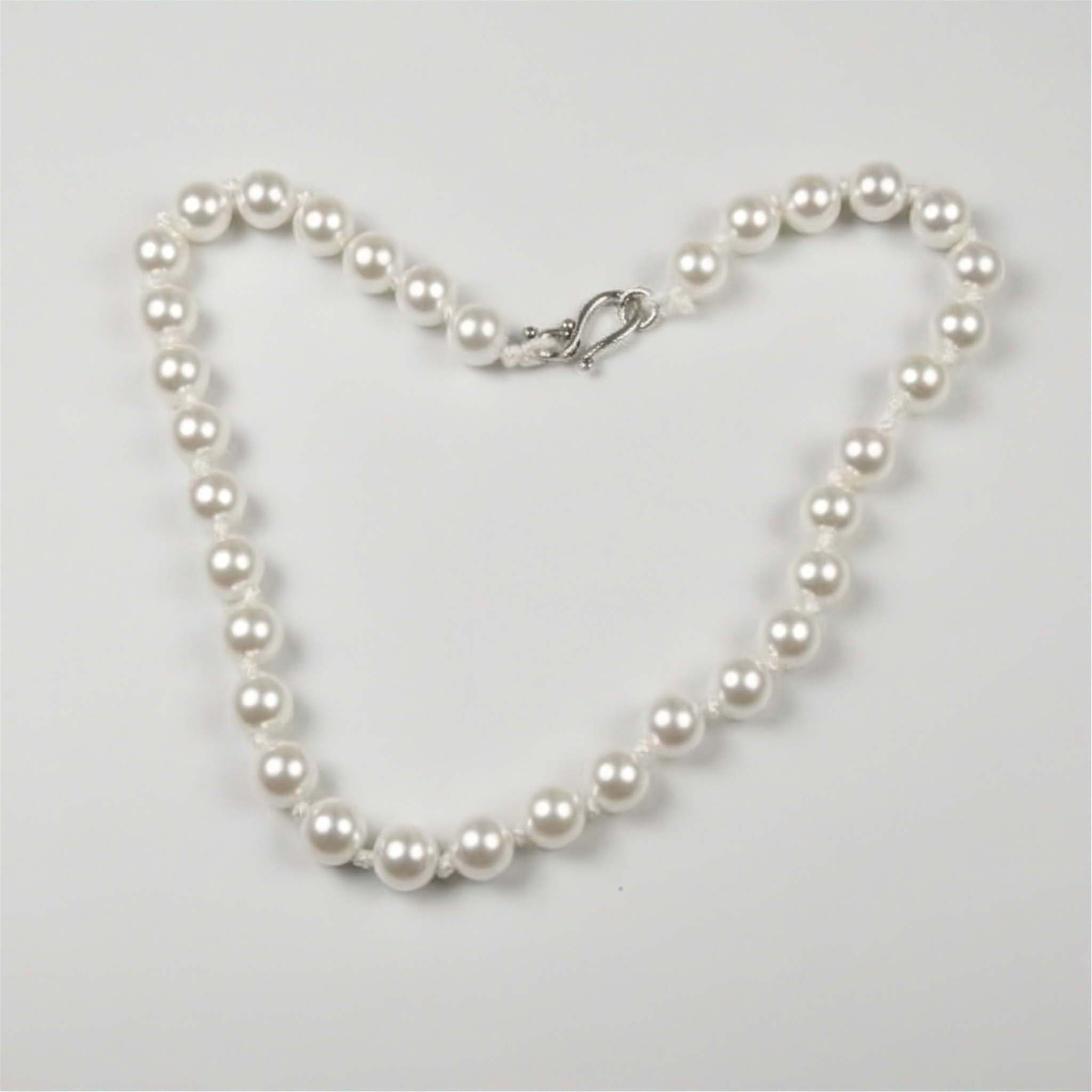 White Pearl Necklace