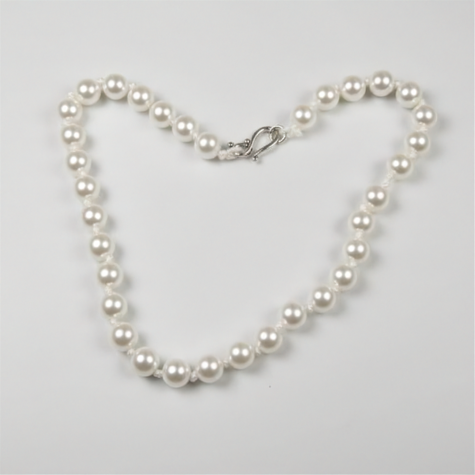 White Pearl Necklace