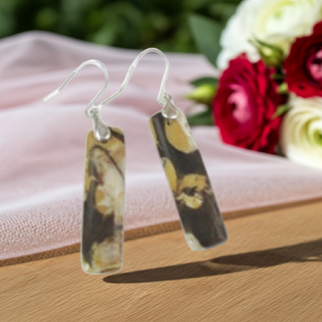 Fabulous Gemstone Designer Earrings Rare Peanut Wood