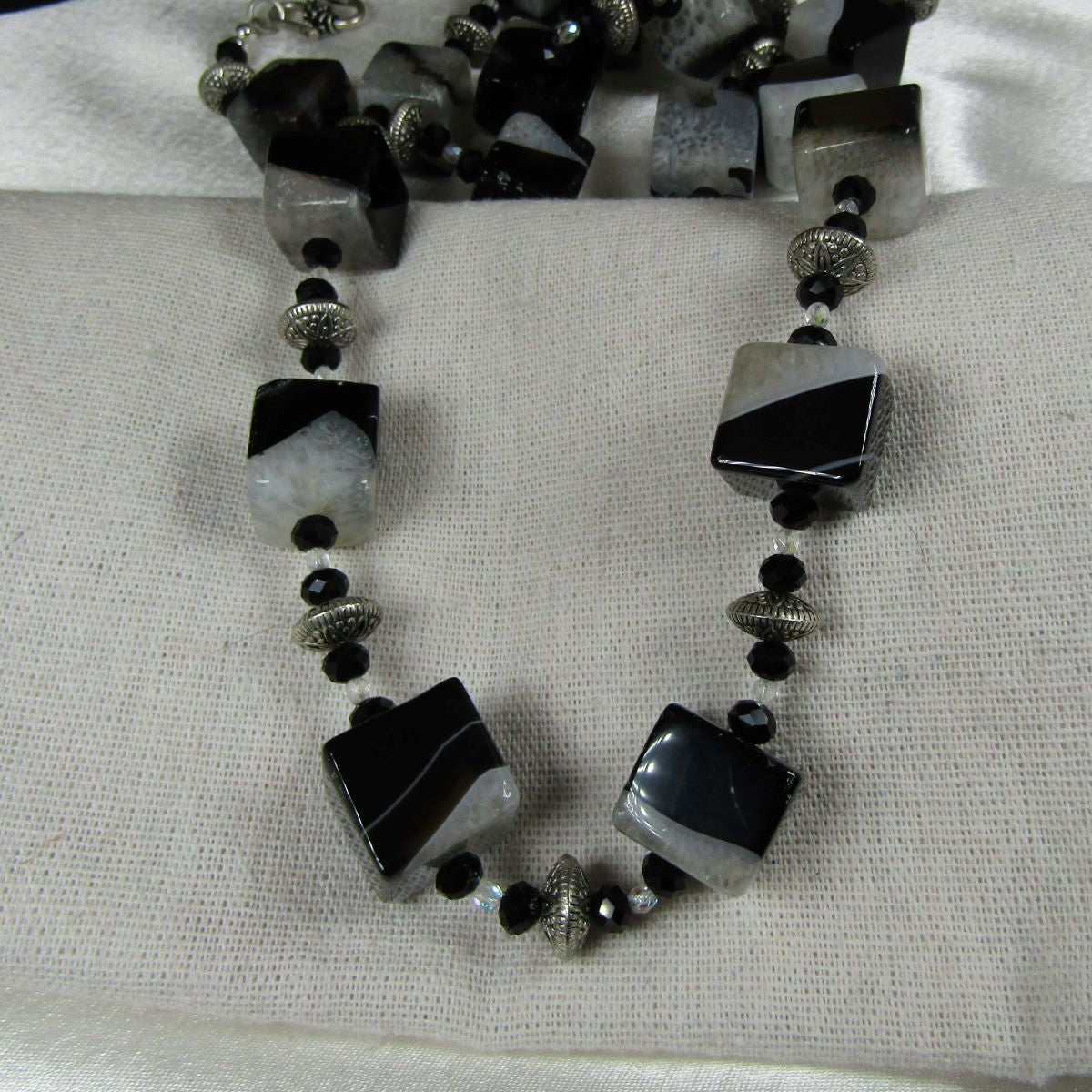 Statement Necklace Black and White Agate Long Necklace - VP's Jewelry  