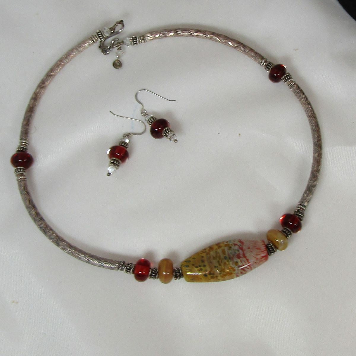 Red Handmade Artisan Bead Silver Necklace & Earrings - VP's Jewelry  