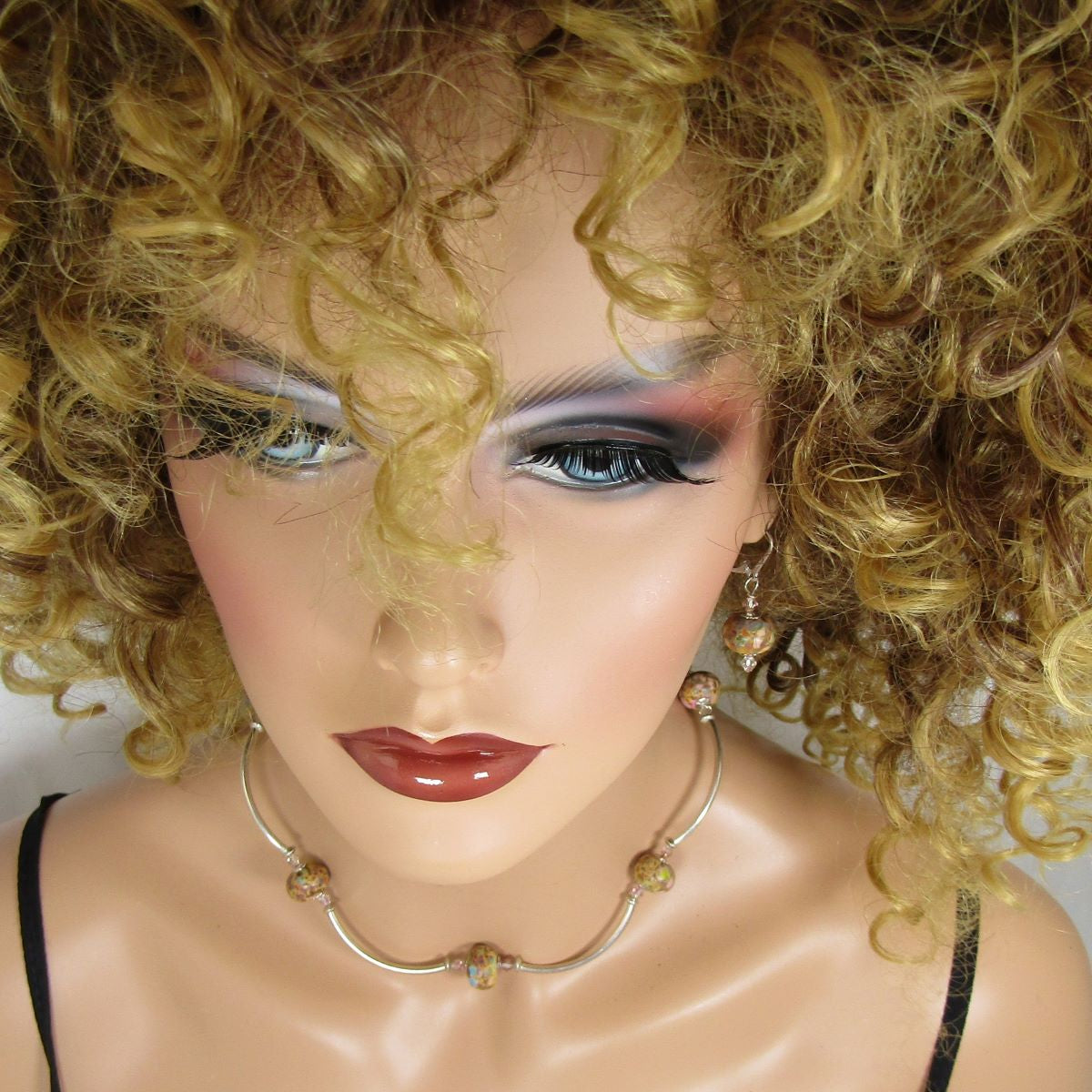 Handmade Artisan Necklace and Earrings Beige Jewelry Set - VP's Jewelry  