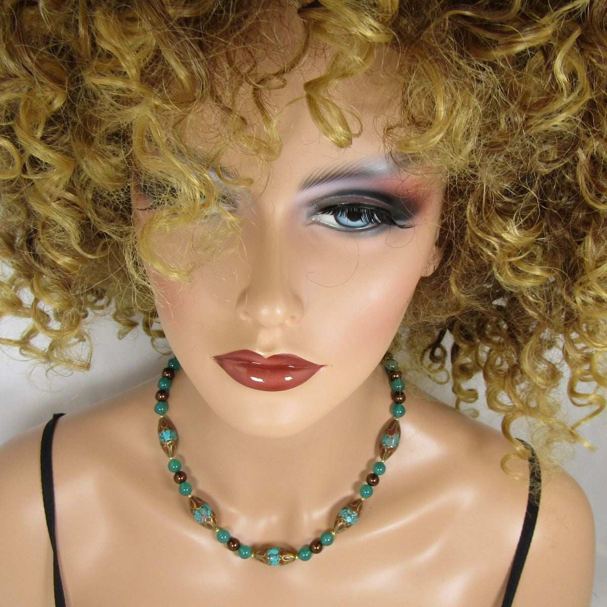 Tibetan Turquoise Bead Necklace - VP's Jewelry