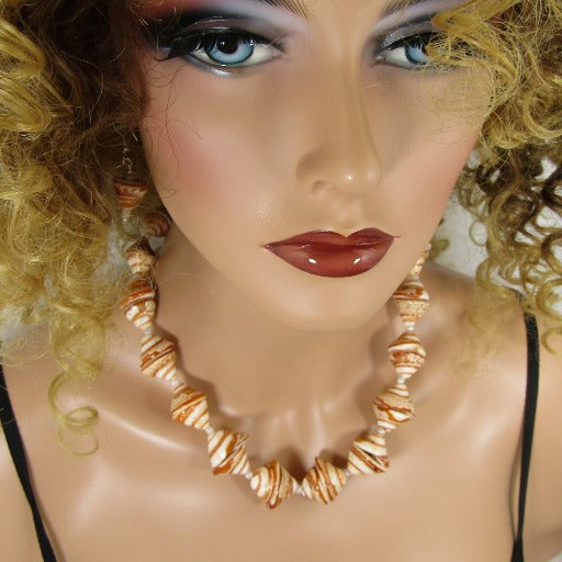 Cream & Tan Sea Shell Necklace & Earrings