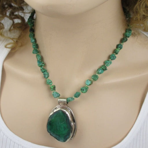 Green Turquoise Nugget & Agate Pendant Necklace & Earrings - VP's Jewelry 