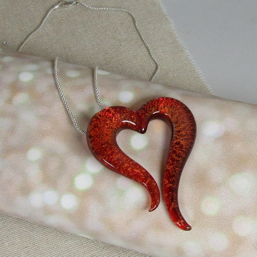 Handmade Alluring Heart Pendant Necklace - VP's Jewelry
