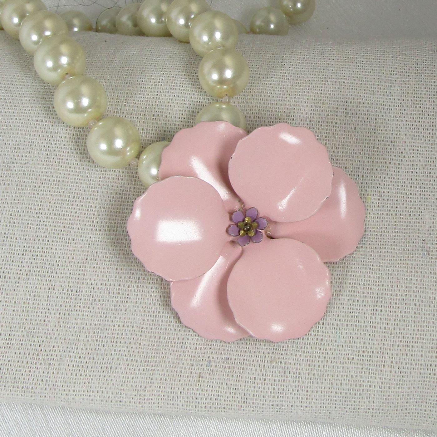Statement Necklace in Pearl With Pink Poppy Pendant - VP's Jewelry 