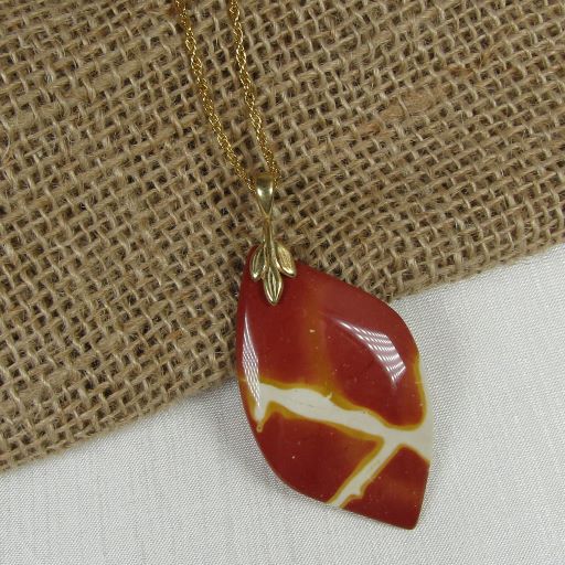 Mookaite Gemstone Pendant Necklace - VP's Jewelry