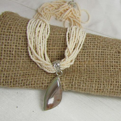 Cream Necklace with Gemstone Pendant