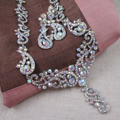 Crystal Elegant Necklace & Earrings Jewelry Set - VP's Jewelry  